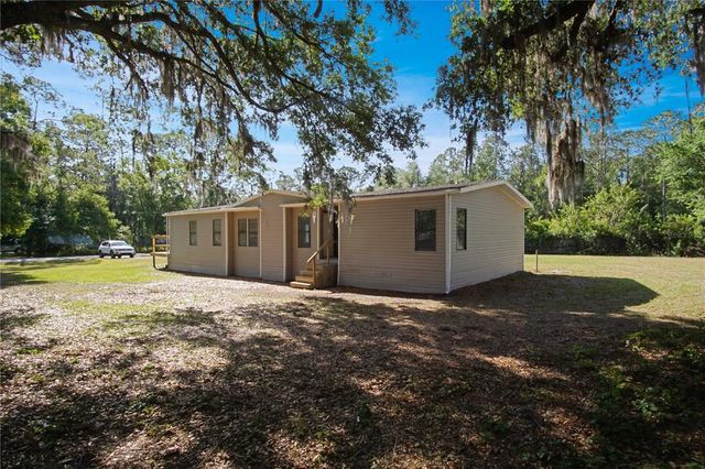 3611 ISLAND OAKS COURT, Lakeland, FL 33805