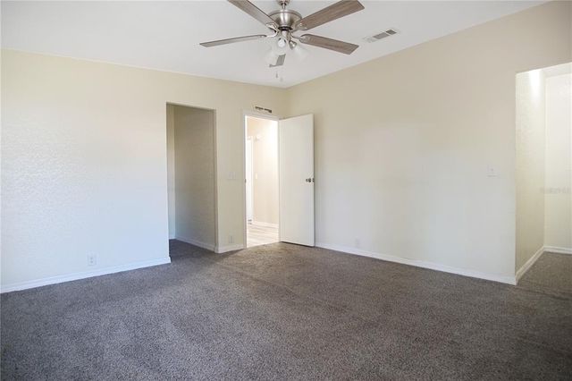 3611 ISLAND OAKS COURT, Lakeland, FL 33805