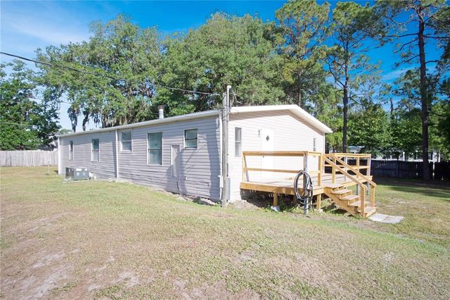 3611 ISLAND OAKS COURT, Lakeland, FL 33805