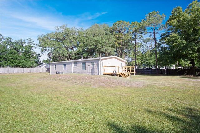 3611 ISLAND OAKS COURT, Lakeland, FL 33805