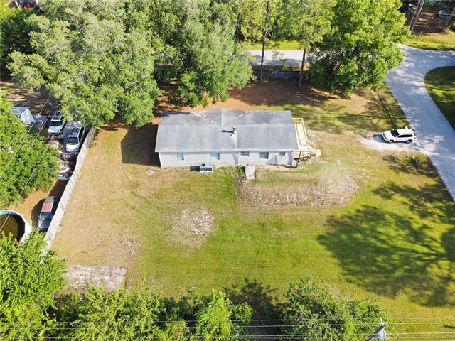 3611 ISLAND OAKS COURT, Lakeland, FL 33805