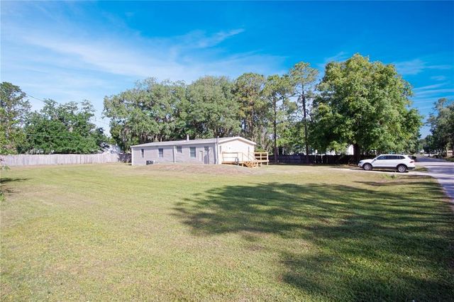3611 ISLAND OAKS COURT, Lakeland, FL 33805