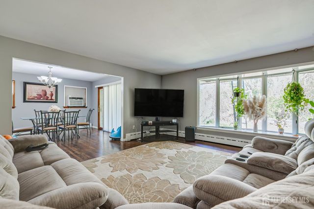 55 Ferry Road, Old Bridge, NJ 08857