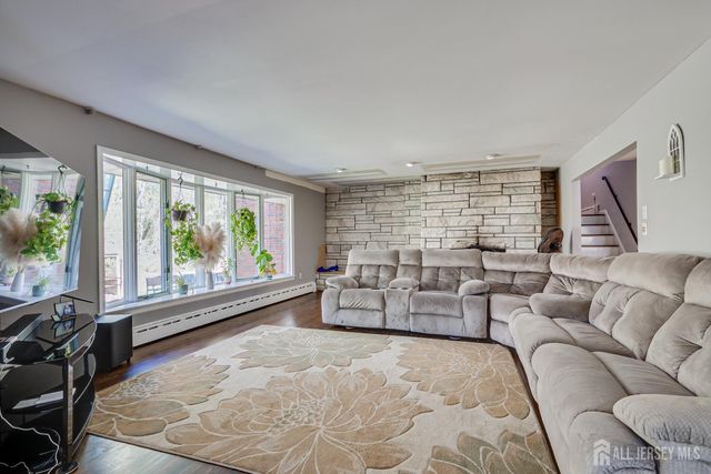 55 Ferry Road, Old Bridge, NJ 08857