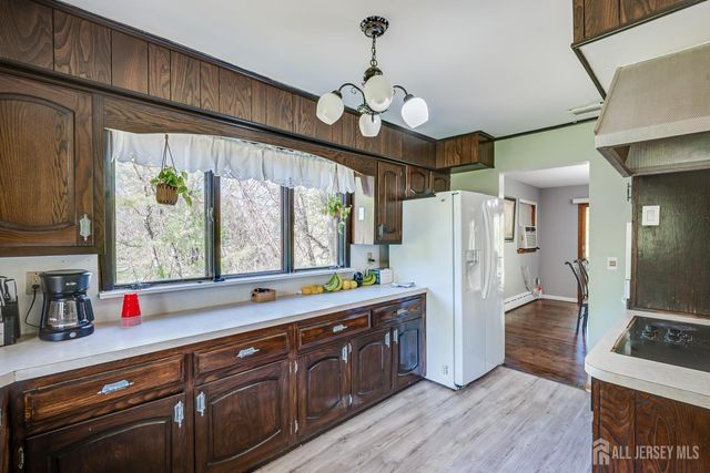 55 Ferry Road, Old Bridge, NJ 08857