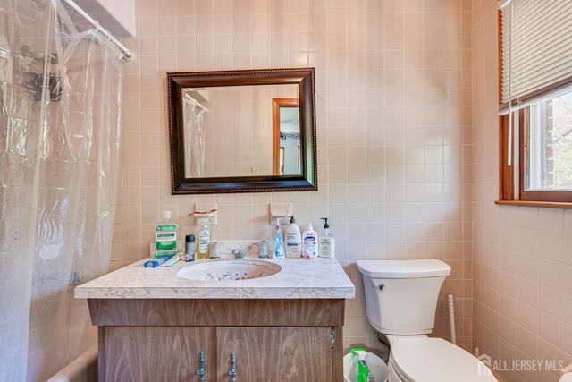 55 Ferry Road, Old Bridge, NJ 08857