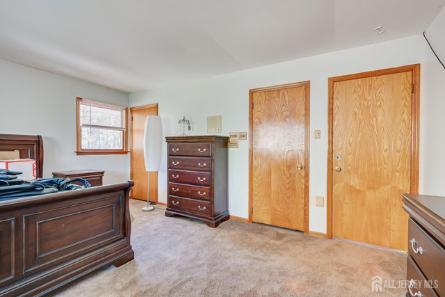 55 Ferry Road, Old Bridge, NJ 08857