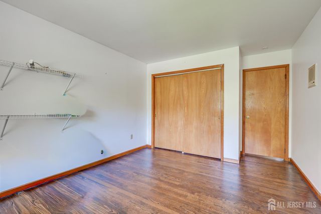 55 Ferry Road, Old Bridge, NJ 08857