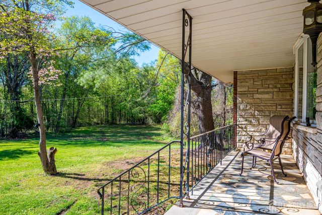 55 Ferry Road, Old Bridge, NJ 08857
