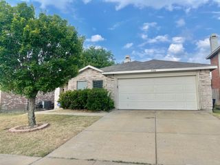 5504 Scotts Valley Street, Fort Worth, TX 76244