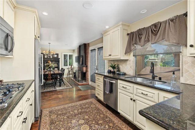 609 Willowbrook, Monrovia, CA 91016