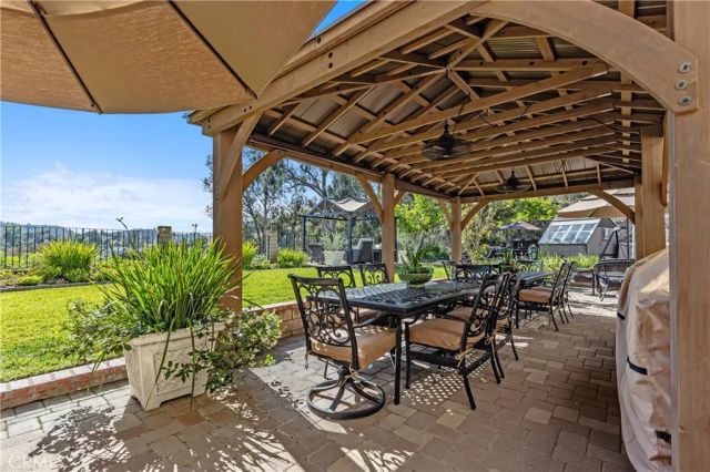 609 Willowbrook, Monrovia, CA 91016