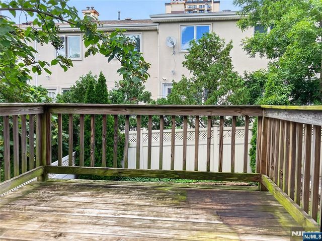 365 Tom Hunter Road, Fort Lee, NJ 07024