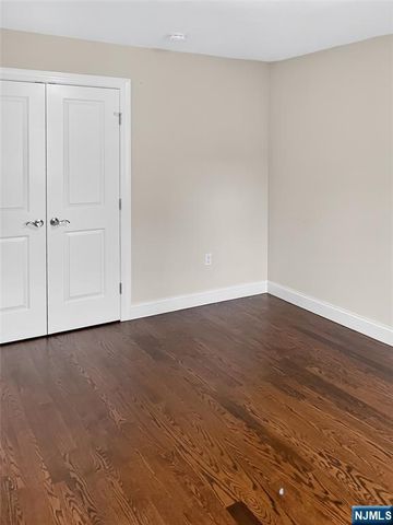 365 Tom Hunter Road, Fort Lee, NJ 07024