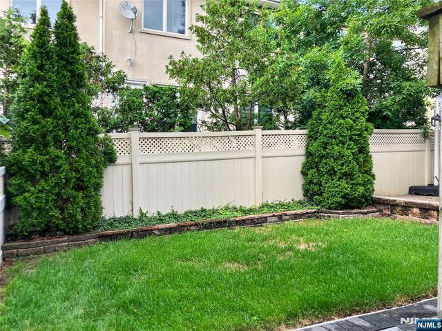 365 Tom Hunter Road, Fort Lee, NJ 07024