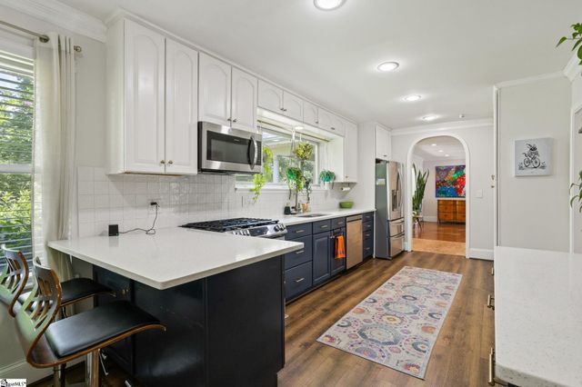 122 Bradley Boulevard, Greenville, SC 20609