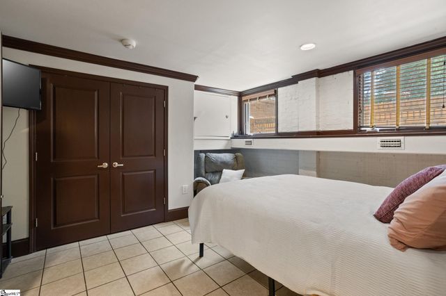 122 Bradley Boulevard, Greenville, SC 20609