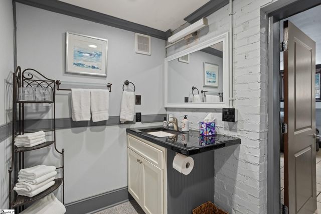 122 Bradley Boulevard, Greenville, SC 20609