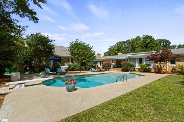 122 Bradley Boulevard, Greenville, SC 20609