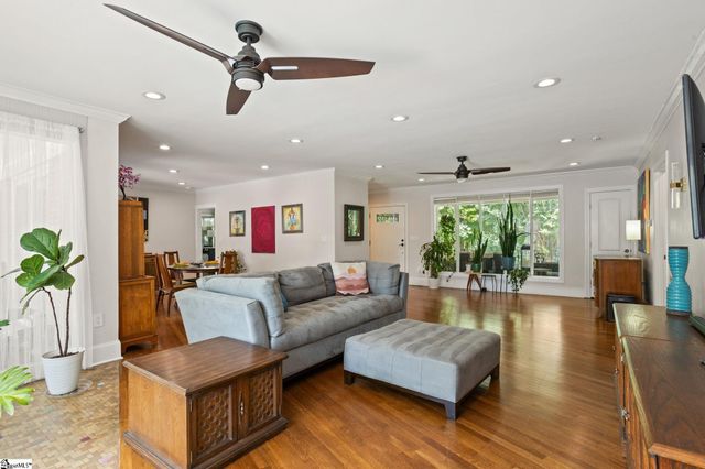 122 Bradley Boulevard, Greenville, SC 20609