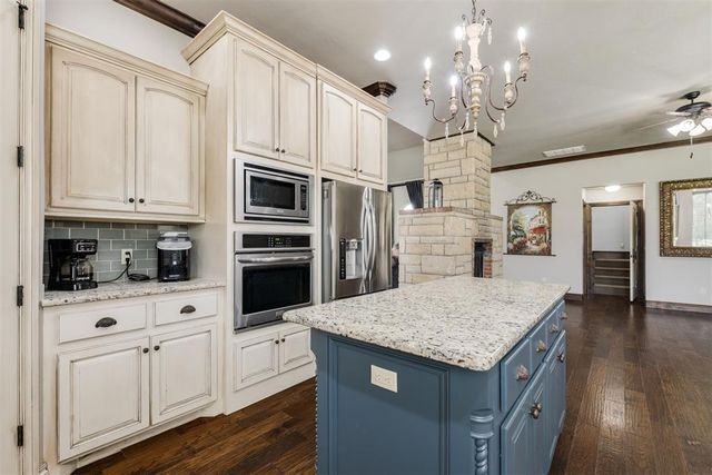 3525 Abby Lane, Newcastle, OK 73065