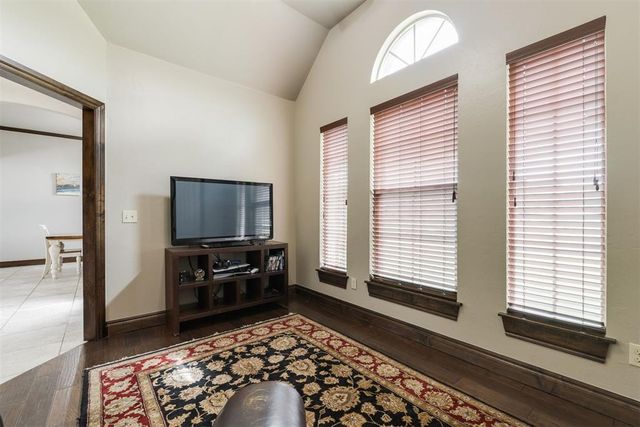 3525 Abby Lane, Newcastle, OK 73065