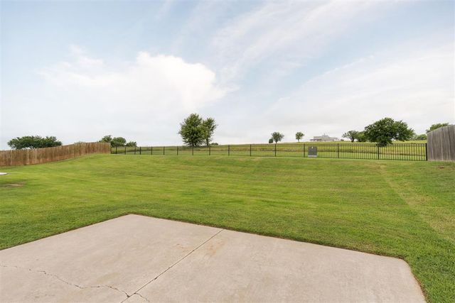3525 Abby Lane, Newcastle, OK 73065