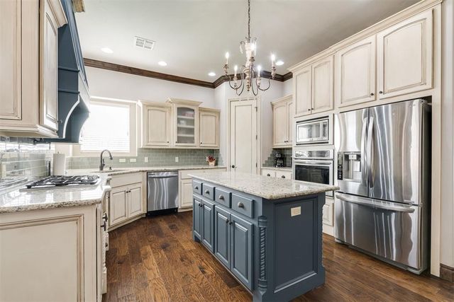 3525 Abby Lane, Newcastle, OK 73065