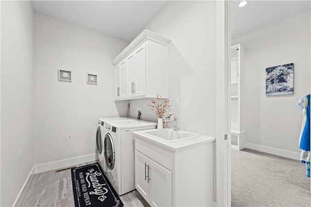 10114 W 152ND Terrace, Overland Park, KS 66221