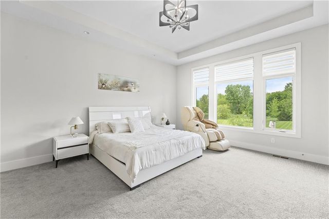 10114 W 152ND Terrace, Overland Park, KS 66221