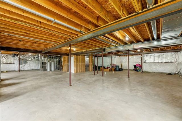 10114 W 152ND Terrace, Overland Park, KS 66221