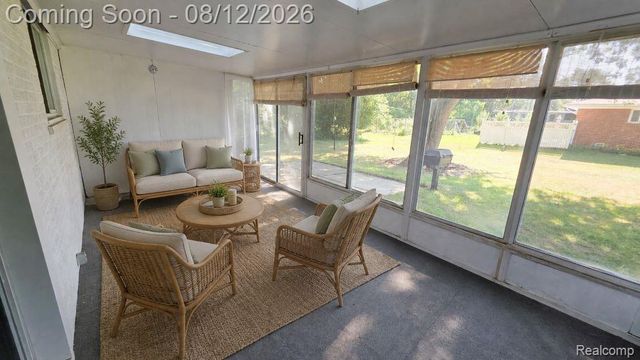 14111 Hillcrest Street, Livonia, MI 48154