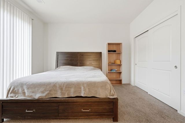 3125 Seymour Street, Tulare, CA 93274