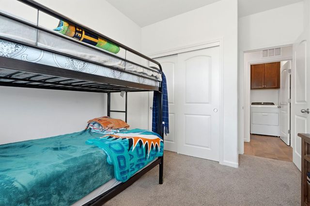 3125 Seymour Street, Tulare, CA 93274