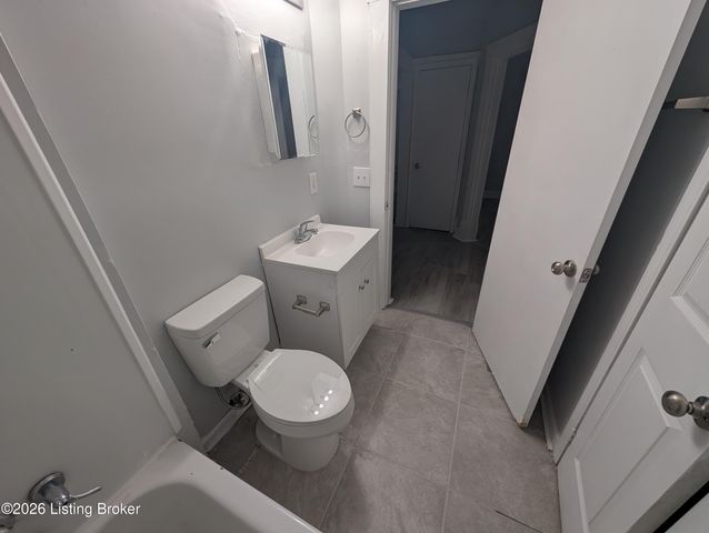 705 Iowa Ave, Louisville, KY 40208