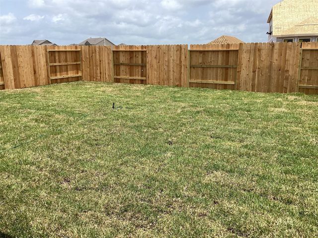 2822 Ravine Bluffs Court, League City, TX 77573