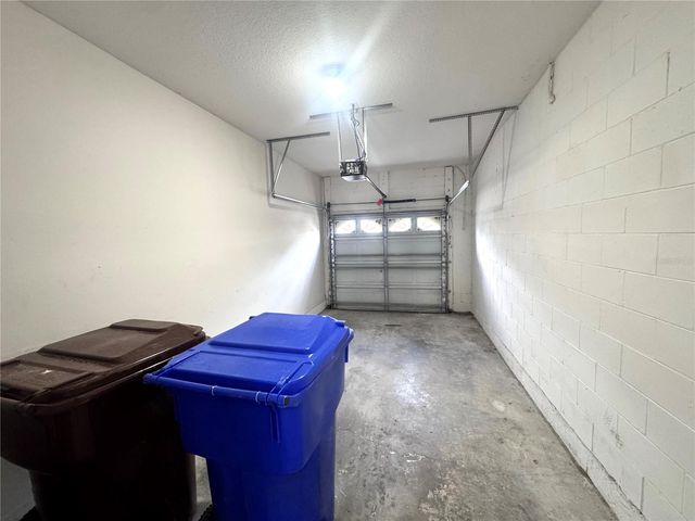 1985 ESTANCIA CIRCLE, Kissimmee, FL 34741