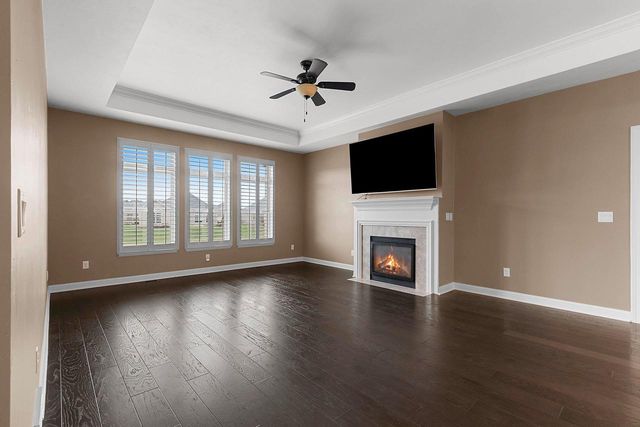 200 RACCOON BERRY WAY, Green Bay, WI 54311