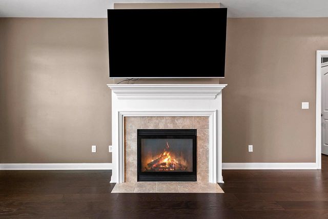 200 RACCOON BERRY WAY, Green Bay, WI 54311