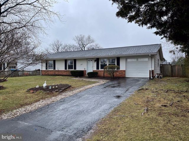 1100 N STERLING BLVD, Sterling, VA 20164