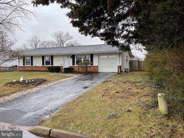 1100 N STERLING BLVD, Sterling, VA 20164