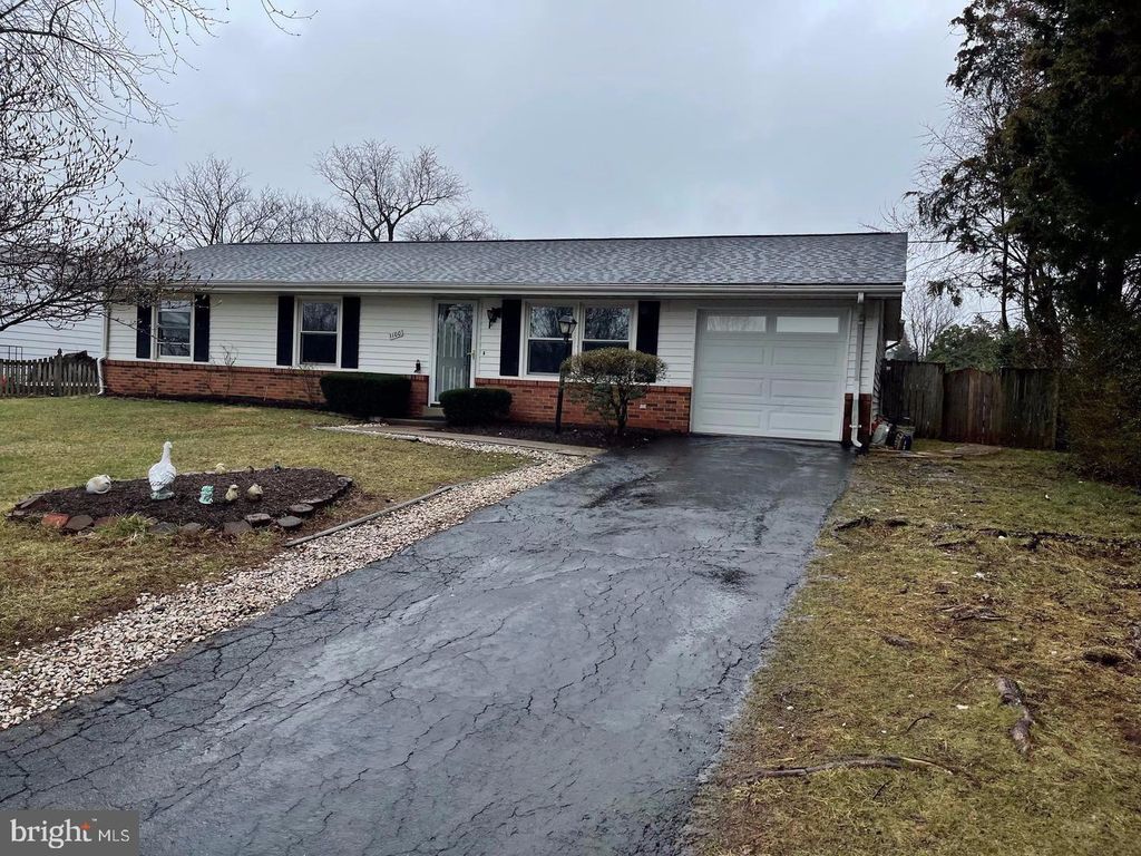 1100 N STERLING BLVD, Sterling, VA 20164