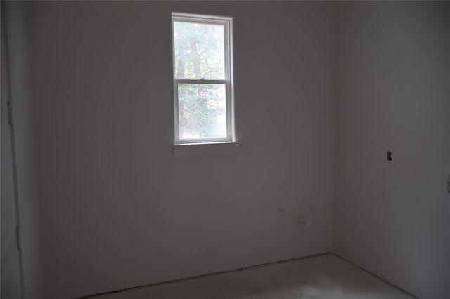 303 Pelican Street, Magnolia, TX 77355