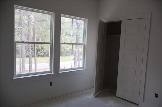 303 Pelican Street, Magnolia, TX 77355