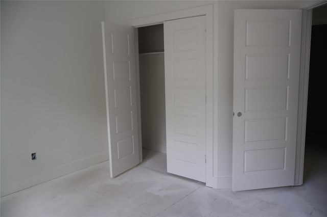 303 Pelican Street, Magnolia, TX 77355