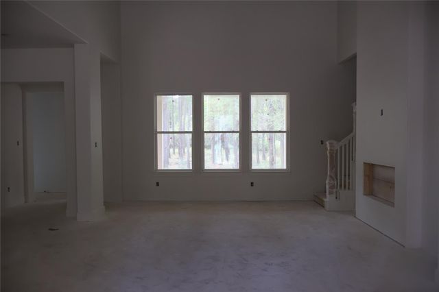 303 Pelican Street, Magnolia, TX 77355