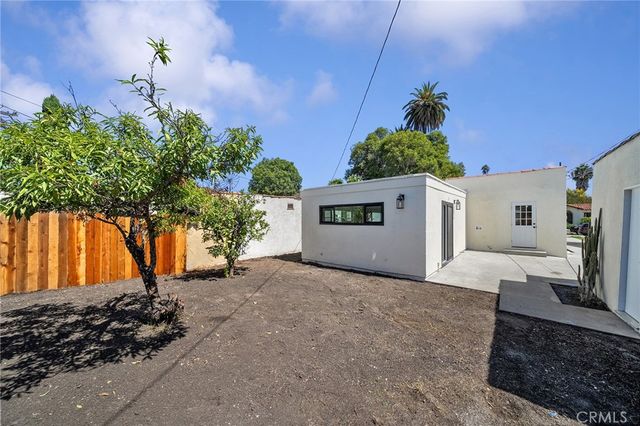 5931 5th, Los Angeles, CA 90043