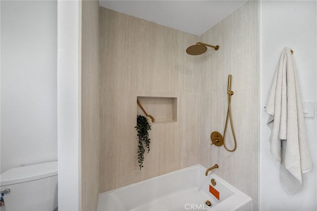 5931 5th, Los Angeles, CA 90043