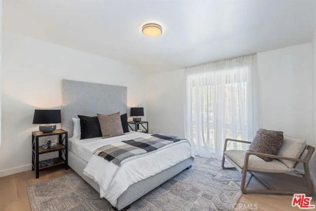 3217 Longridge, Sherman Oaks, CA 91423