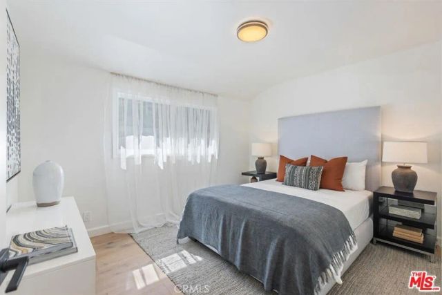 3217 Longridge, Sherman Oaks, CA 91423